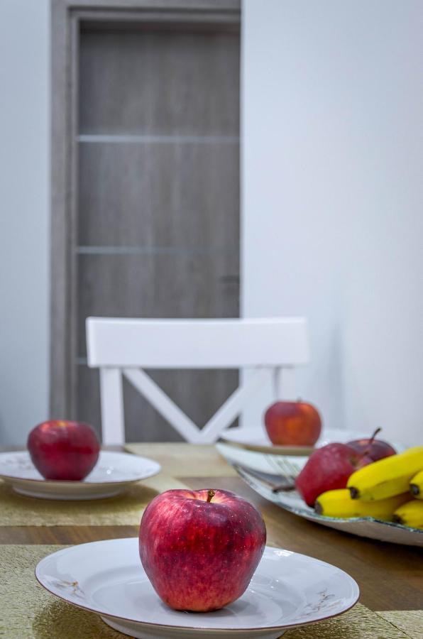 Renovated 2Bd House Close To Pireus Port エクステリア 写真